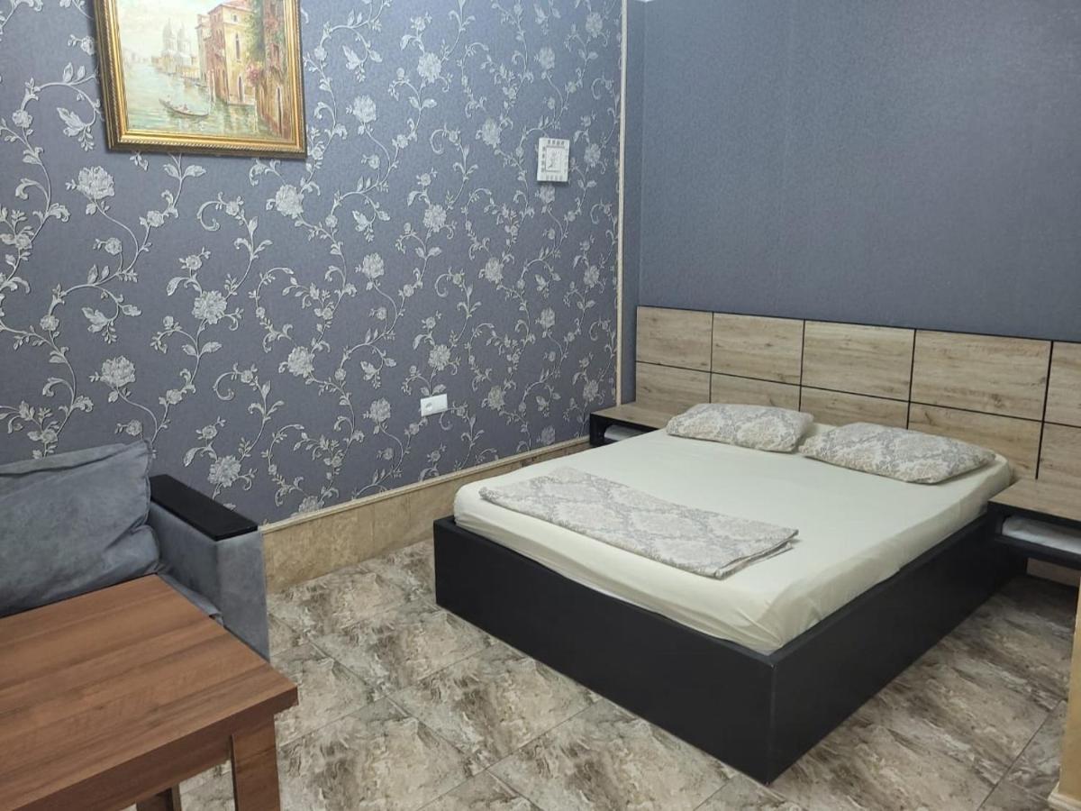 Ralina Restaurant And Hotel Davalinskiy Tsemzavod エクステリア 写真